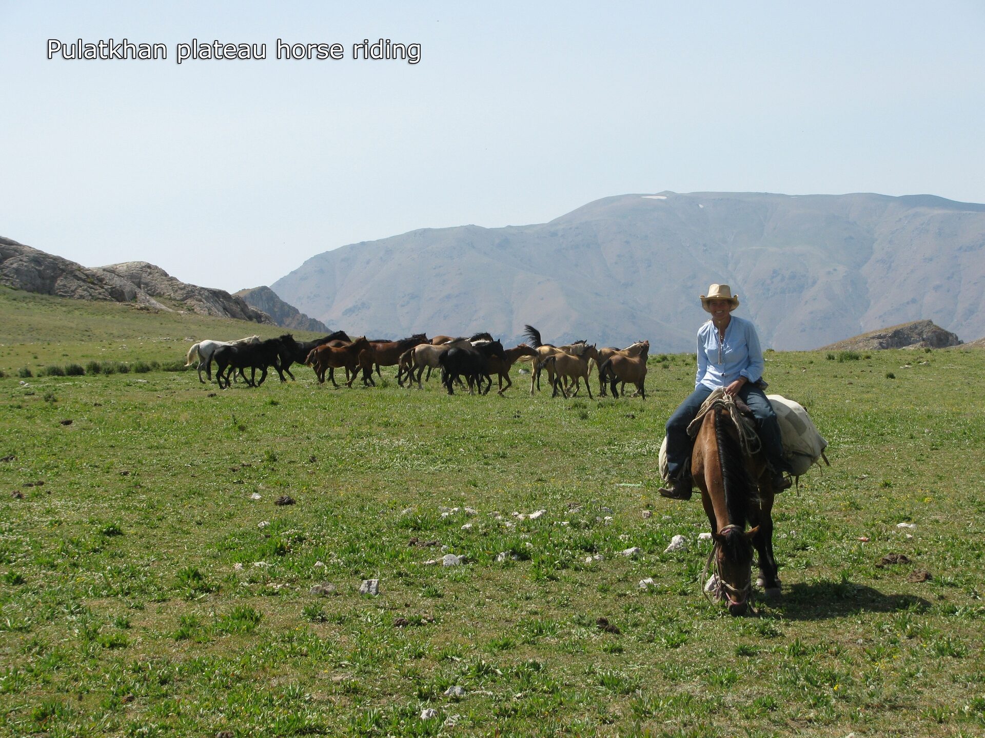 Uzbekistan Pulatkhan plateau horse riding1