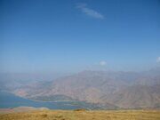 Uzbekistan hiking trekking in Ugam-Chatkal national park Charvak lake mountain Patandazboshi 