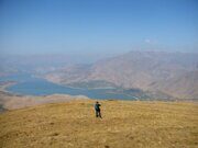 Uzbekistan hiking trekking in Ugam-Chatkal national park Charvak lake mountain Patandazboshi 